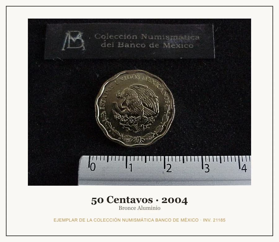50 Centavos · 2004 — Ejemplar de la Colección Numismática Banco de México, inv. 21185