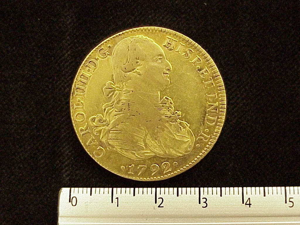 8-escudos-carlos-iv-1792-mexico-fm - anverso (Banxico)