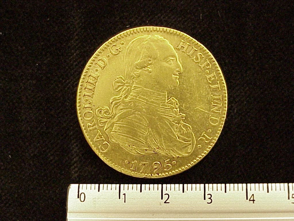 8-escudos-carlos-iv-1795-mexico-fm - anverso (Banxico)
