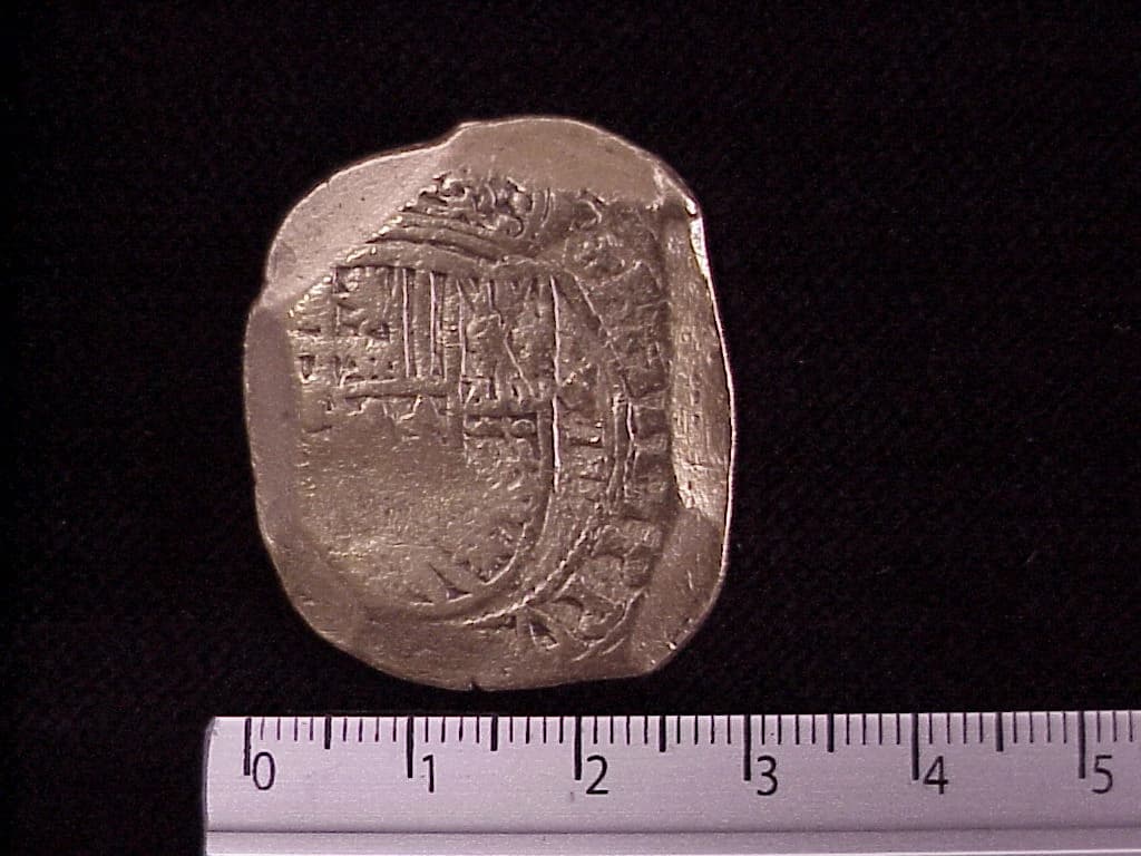 8-escudos-felipe-v-i-mexico - anverso (Banxico)