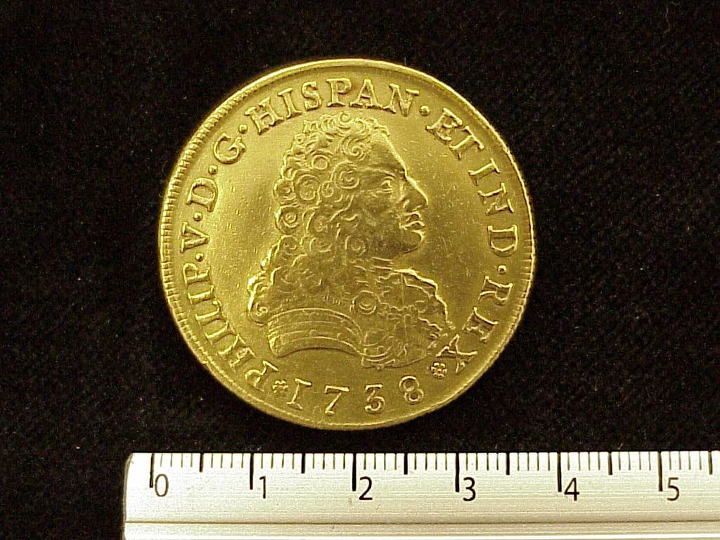 8-escudos-felipe-v-ii-1738-mexico-mf - anverso (Banxico)