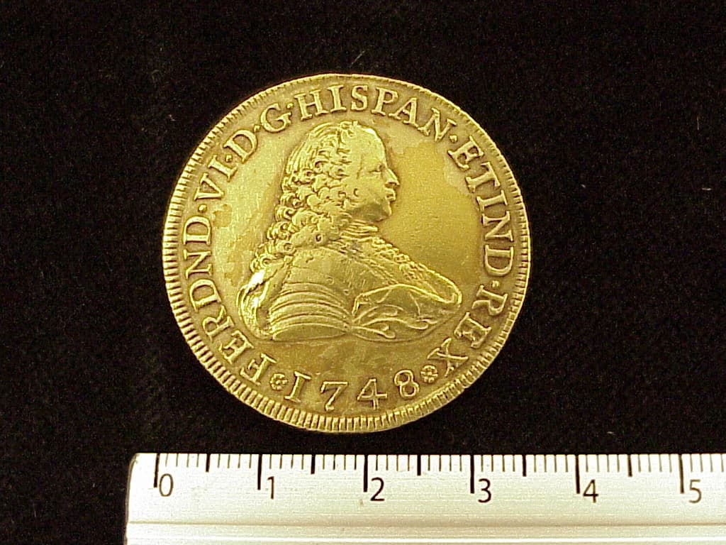 8-escudos-fernando-vi-1748-mexico-mf - anverso (Banxico)