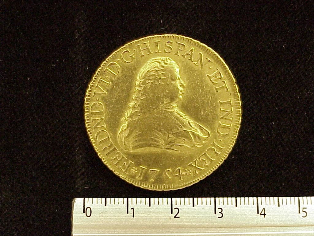 8-escudos-fernando-vi-1754-mexico-mf - anverso (Banxico)