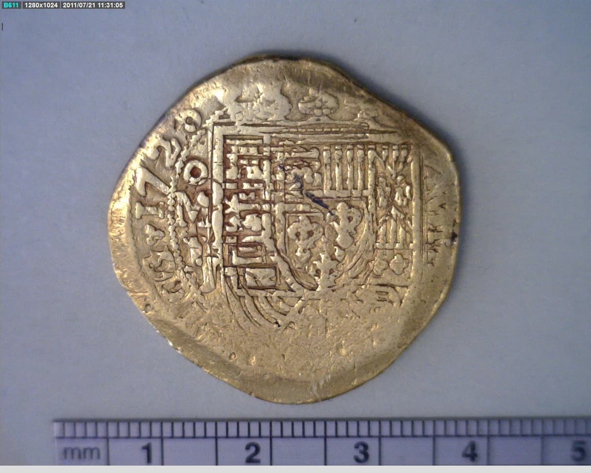8-escudos-luis-i-1725-mexico-j - anverso (Banxico)