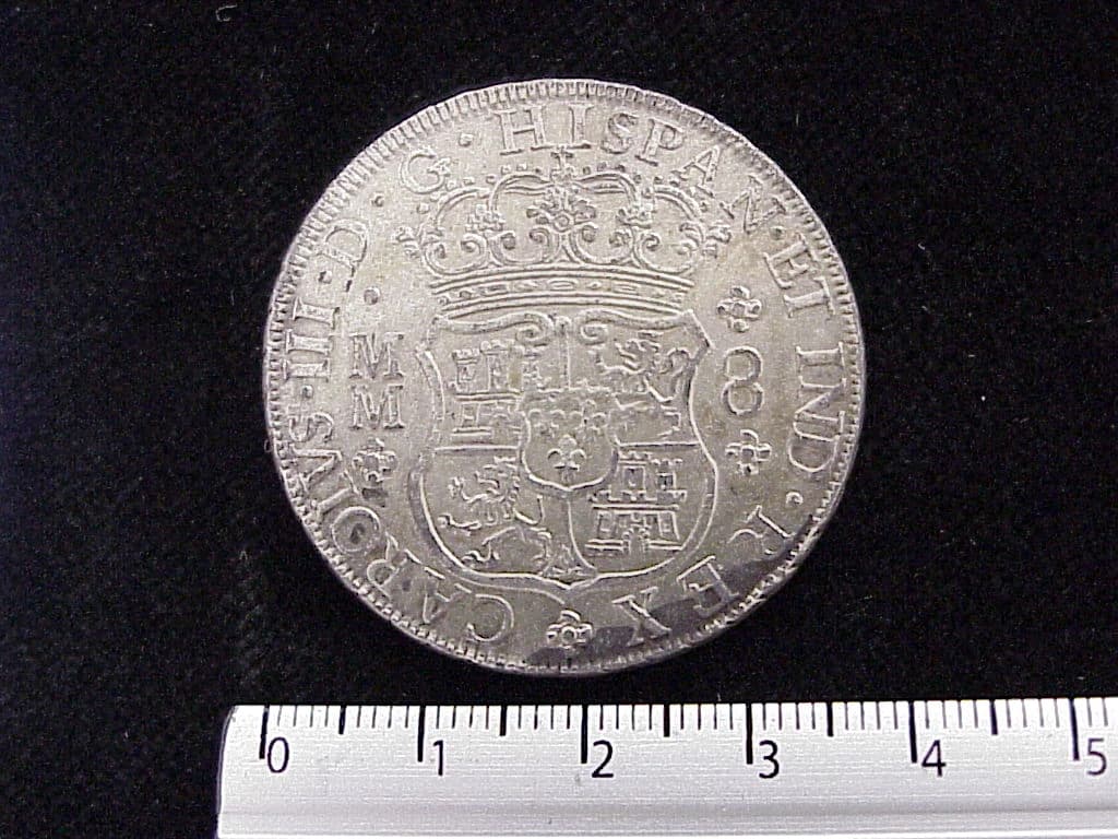 8-reales-carlos-iii-1762-mexico-mm - anverso (Banxico)