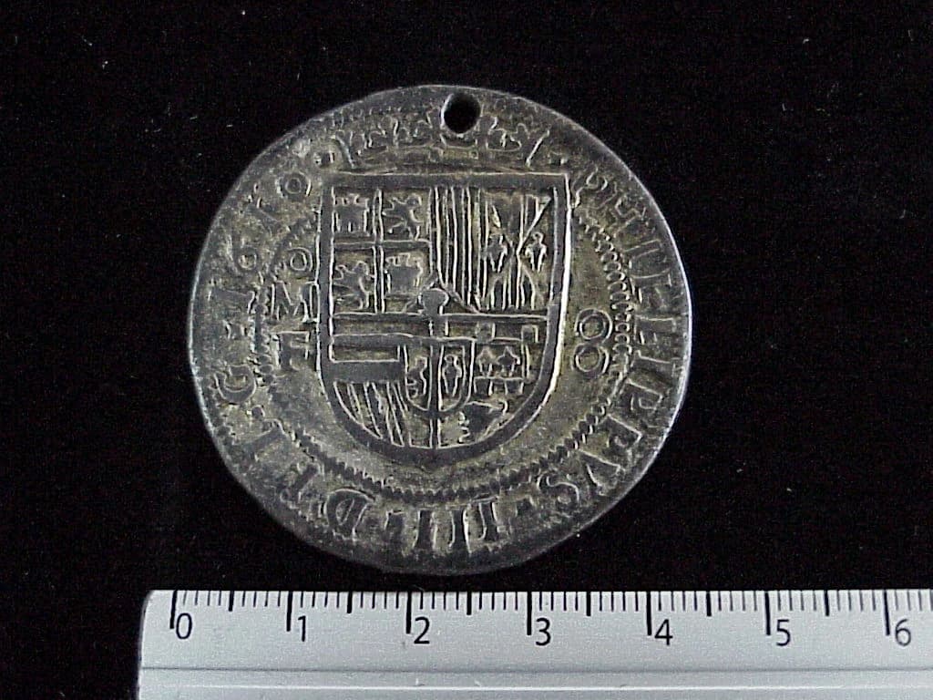 8-reales-felipe-iii-1610-mexico-f - anverso (Banxico)