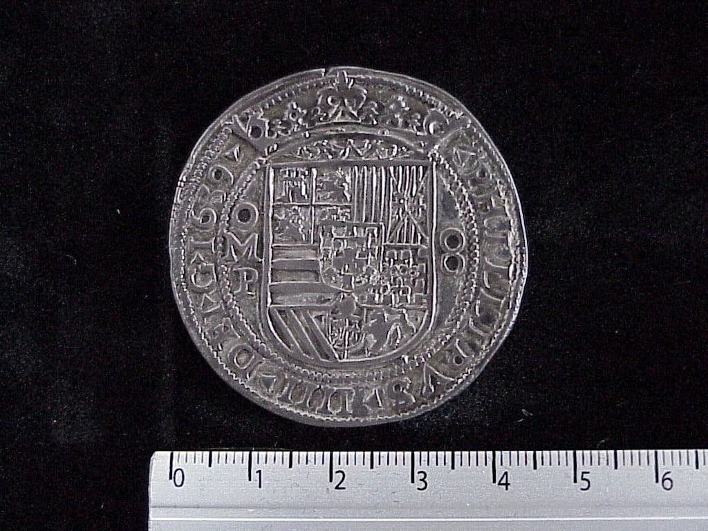 8-reales-felipe-iv-1639-mexico-p - anverso (Banxico)